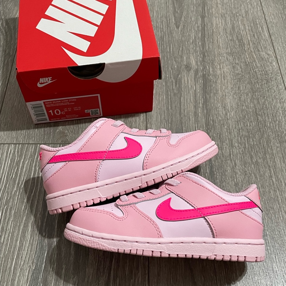 Nike Dunk Low “Triple Pink” (TD) Size 10c